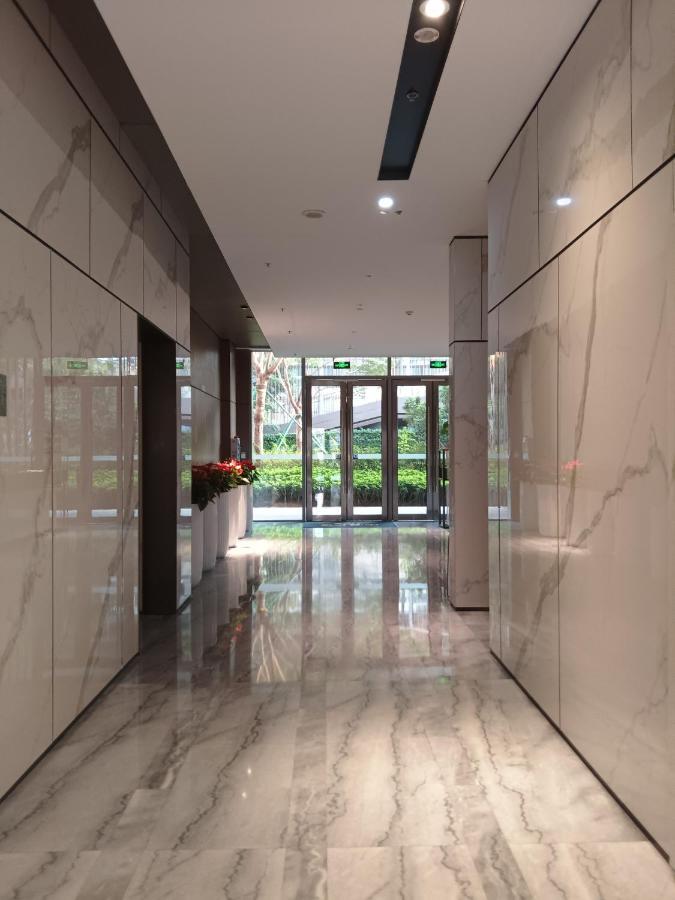 Royal Executive Apartment, Shenzhen World Exhibition & Convention Center, Nearby Shenzhen World North Metro St Ation Kültér fotó